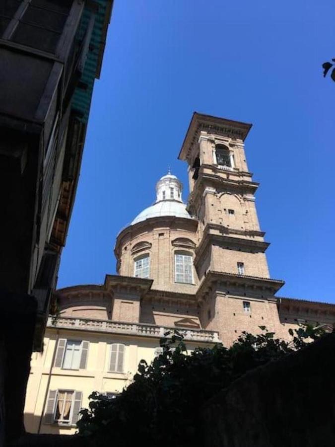 Tourinturin Appartamento In Torino Centro ภายนอก รูปภาพ